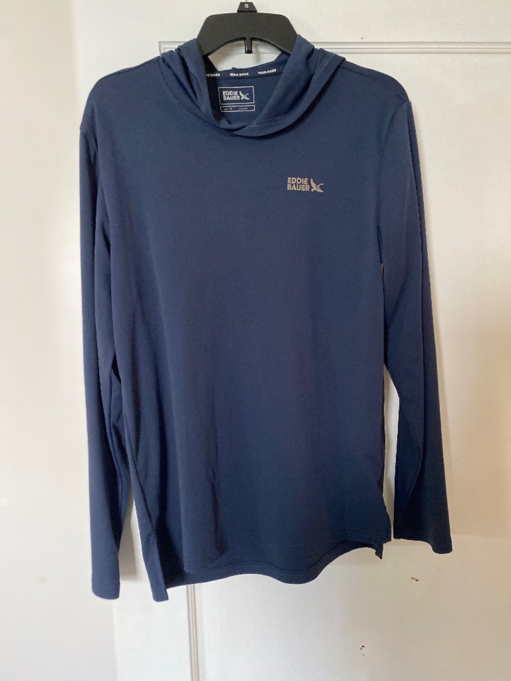 Men’s Eddie Bauer sweatshirt